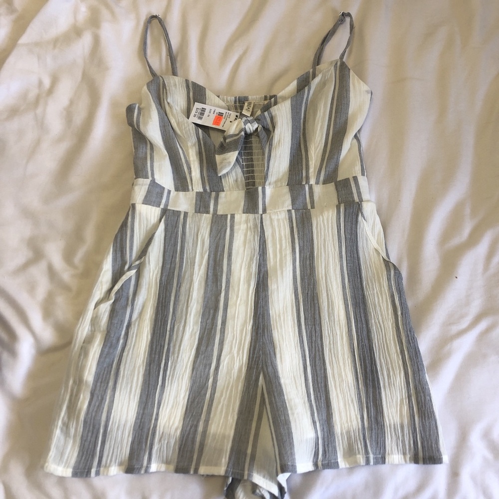 Tillys romper